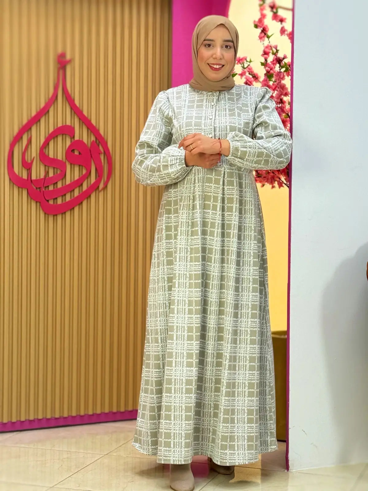 فستان دفئ بيج