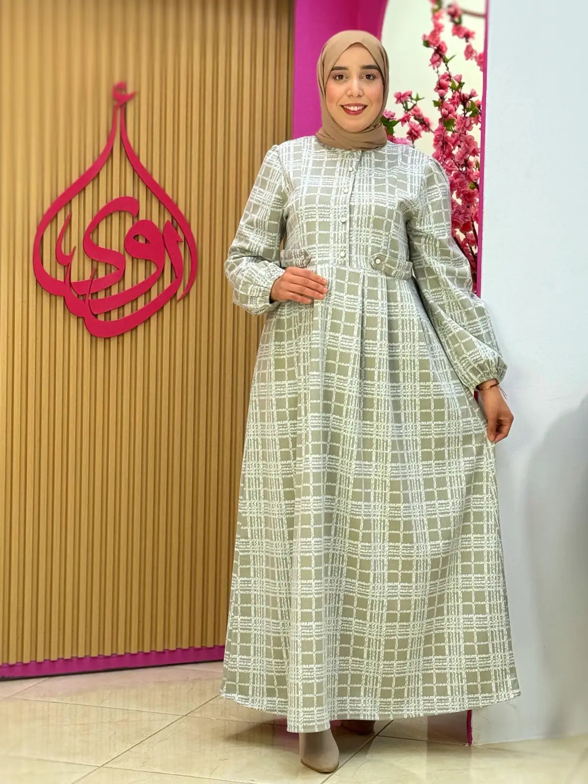فستان دفئ بيج