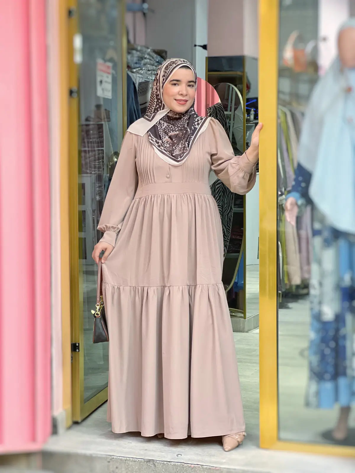 فستان نور بيج