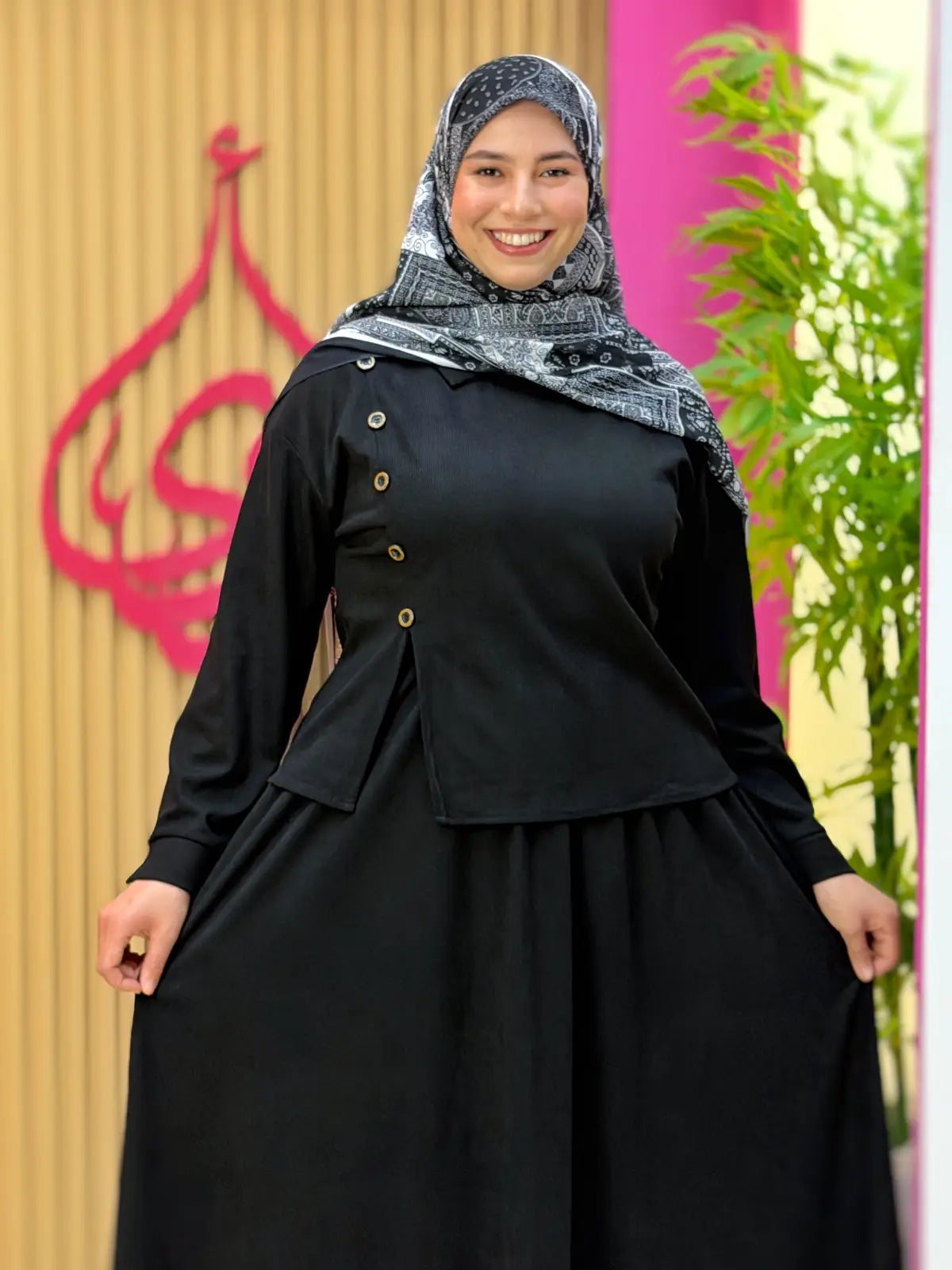 طقم نوال أسود