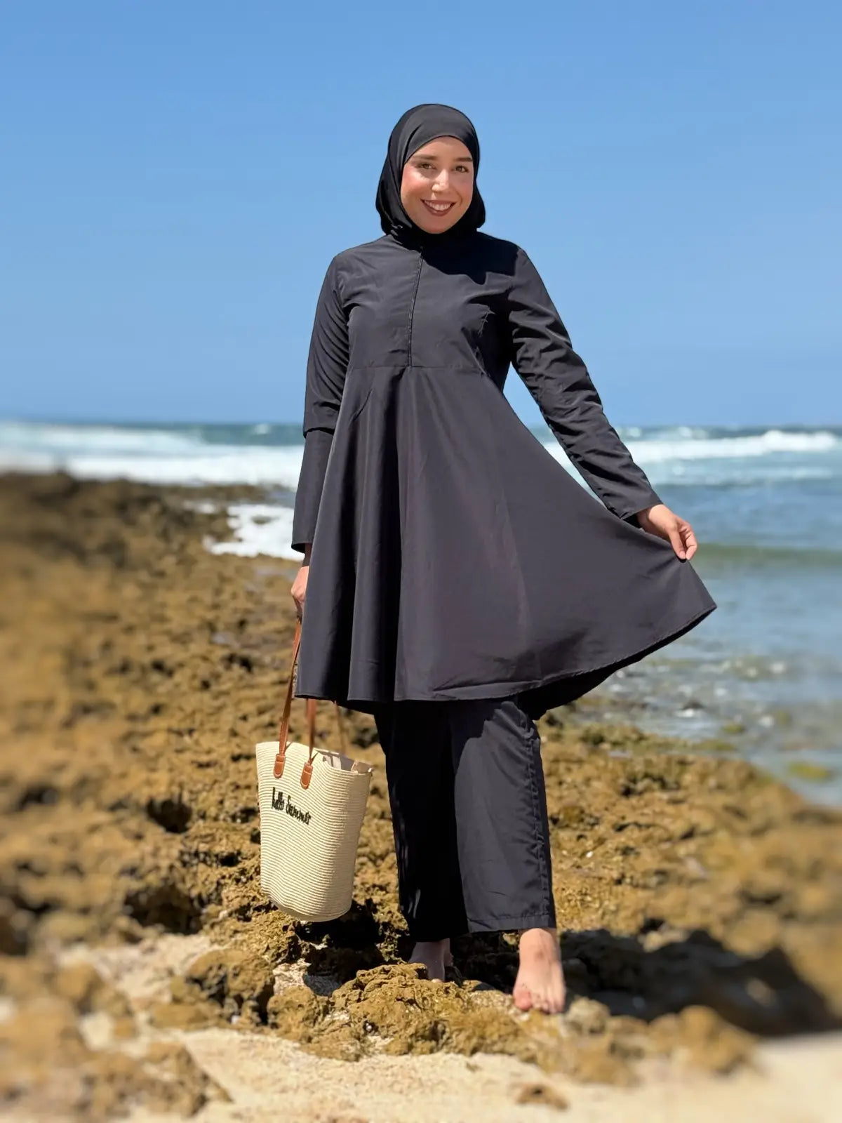 بوركيني موج أسود