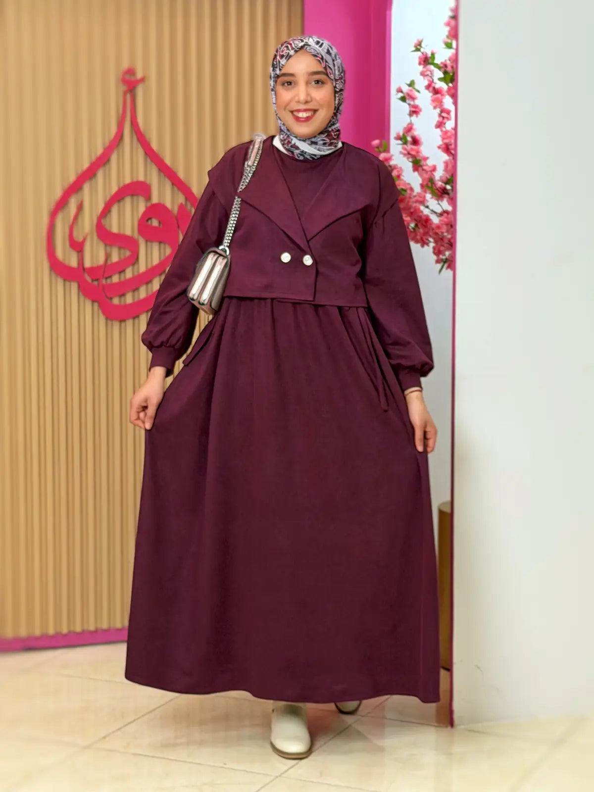 فستان لورا بنفسجي