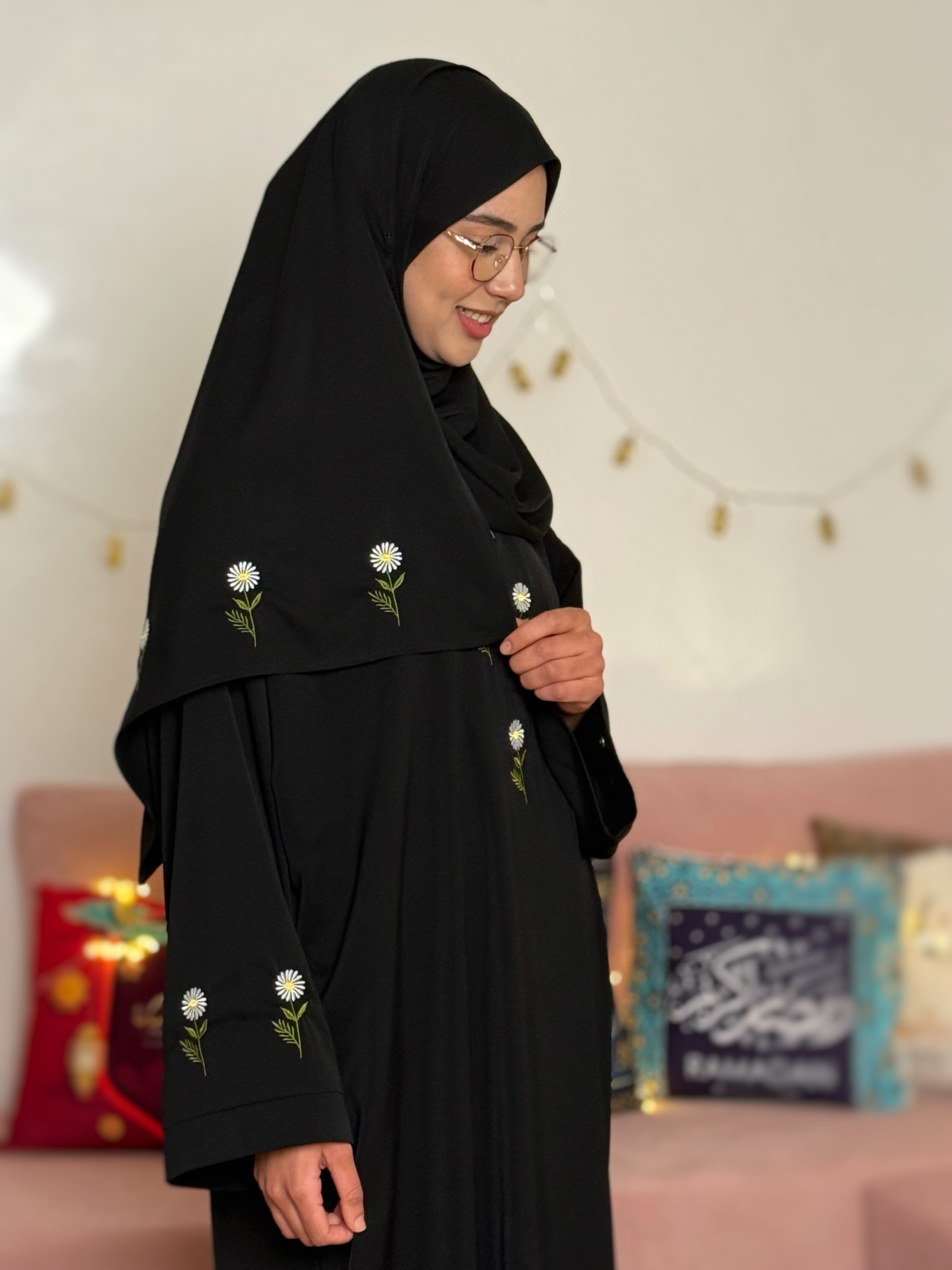 عباية سلمة أسود