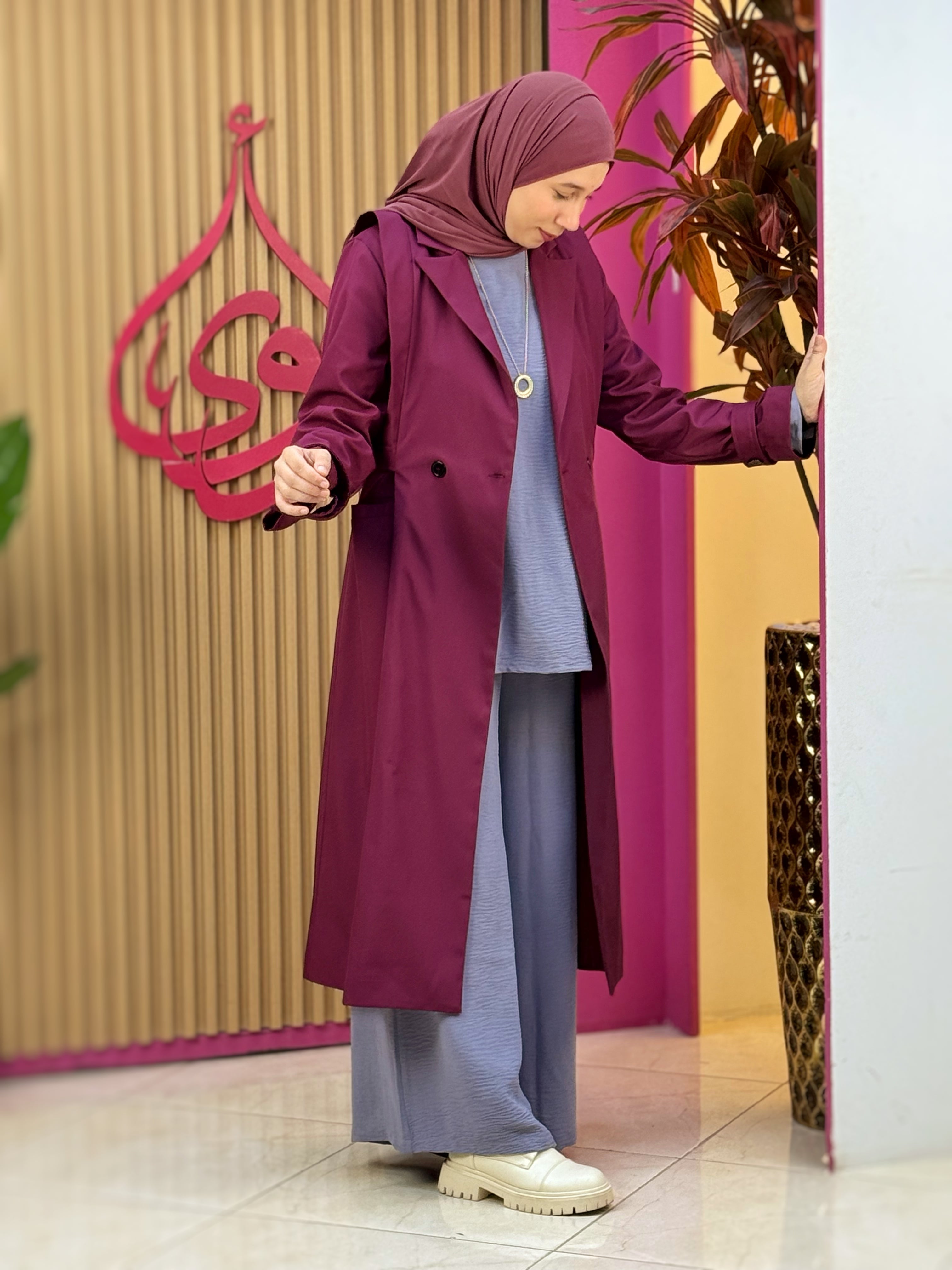 ترانش سجى عنابي