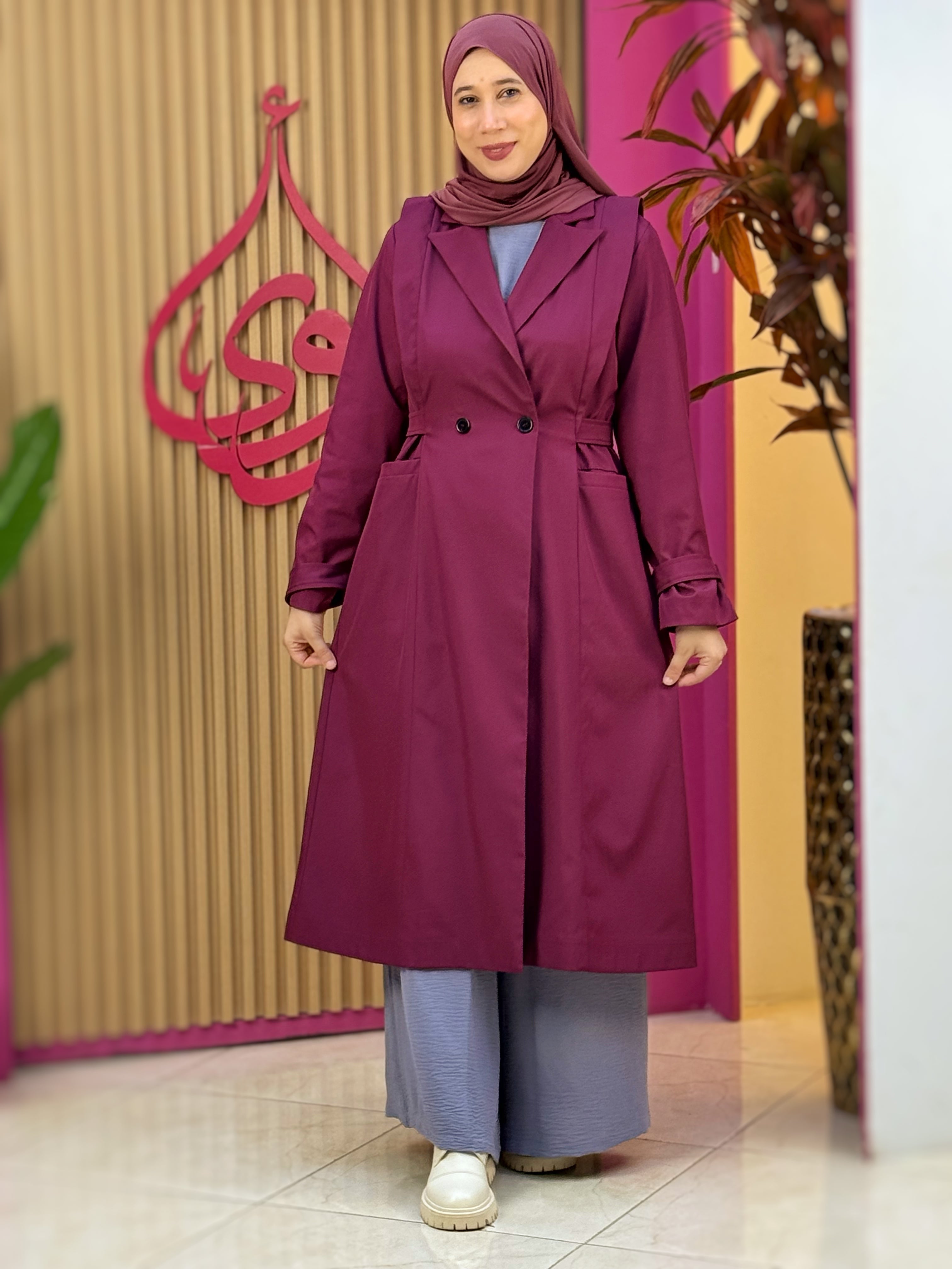 ترانش سجى عنابي