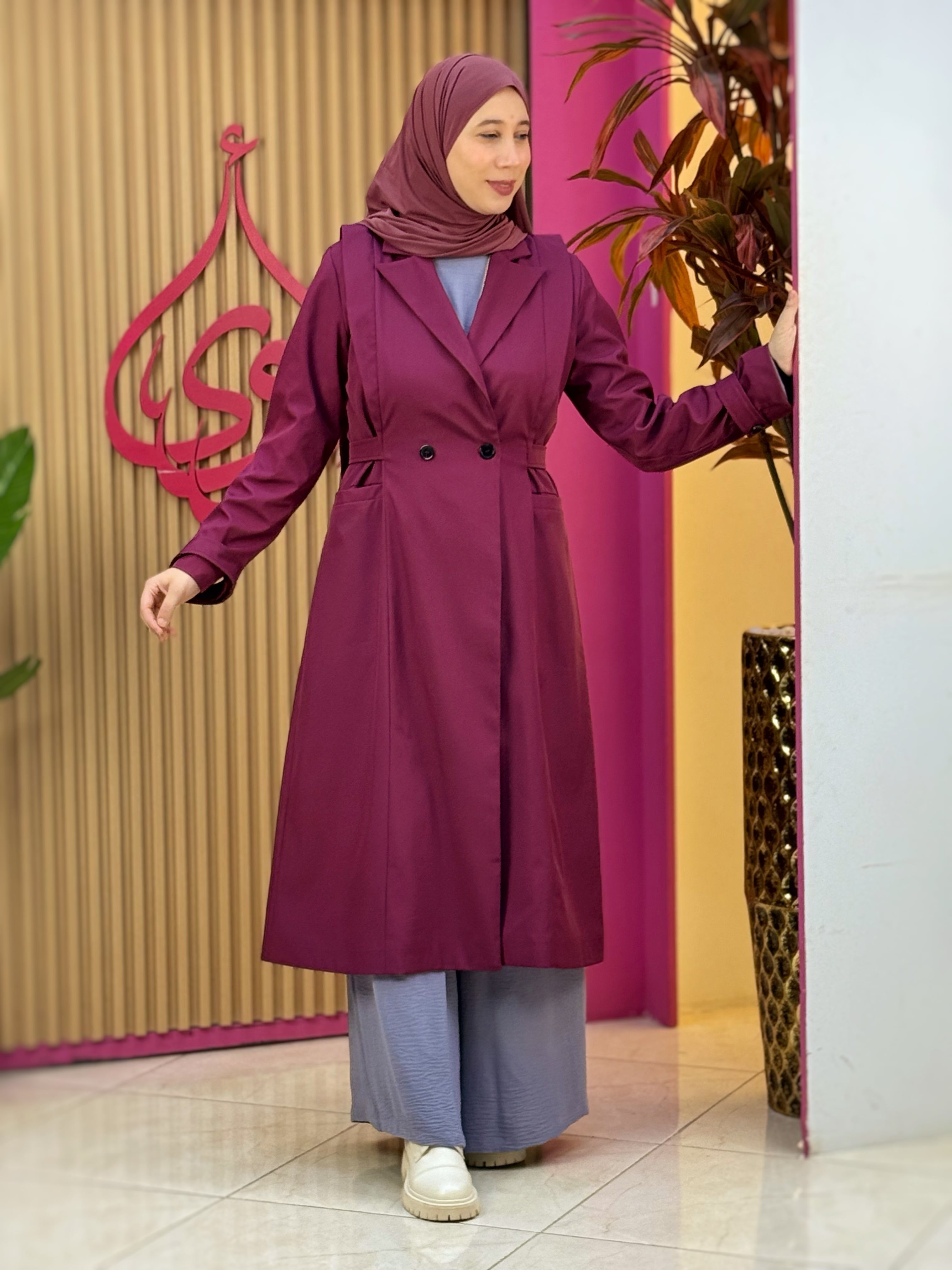 ترانش سجى عنابي