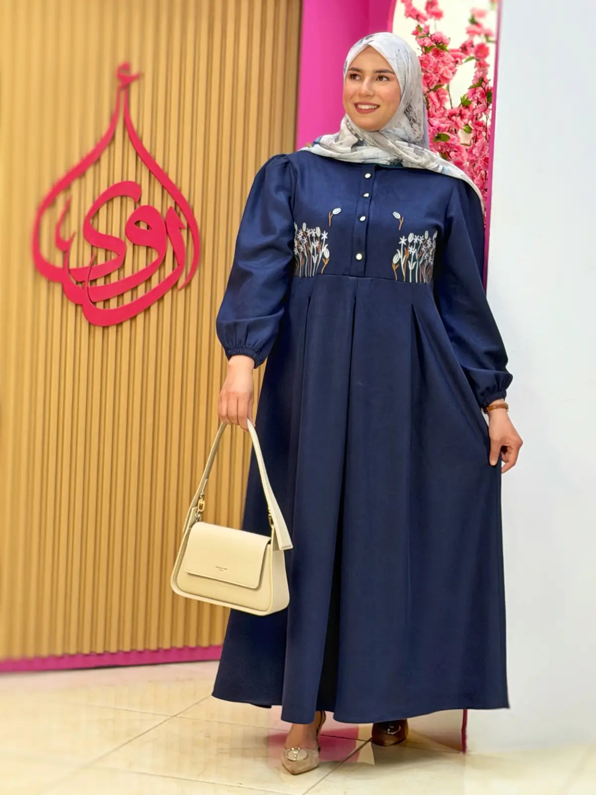 فستان فيروز أزرق