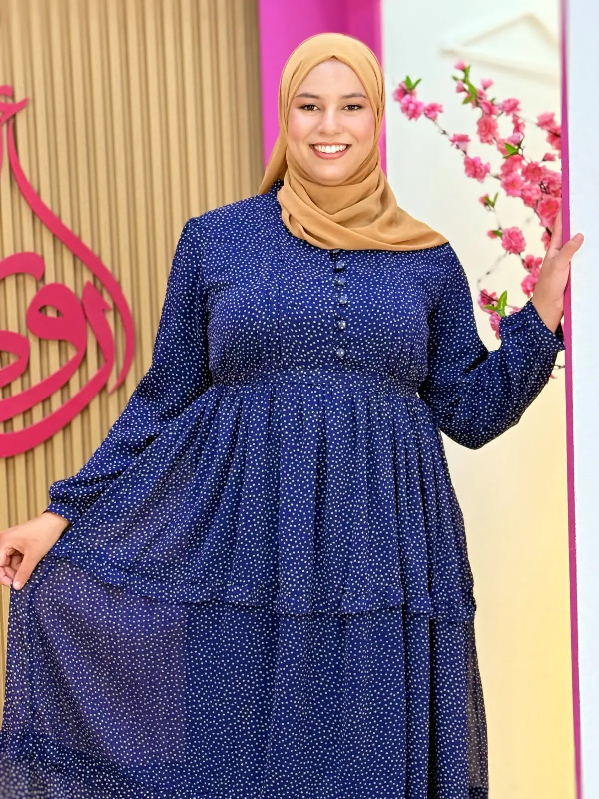 فستان نسمة أزرق منقط