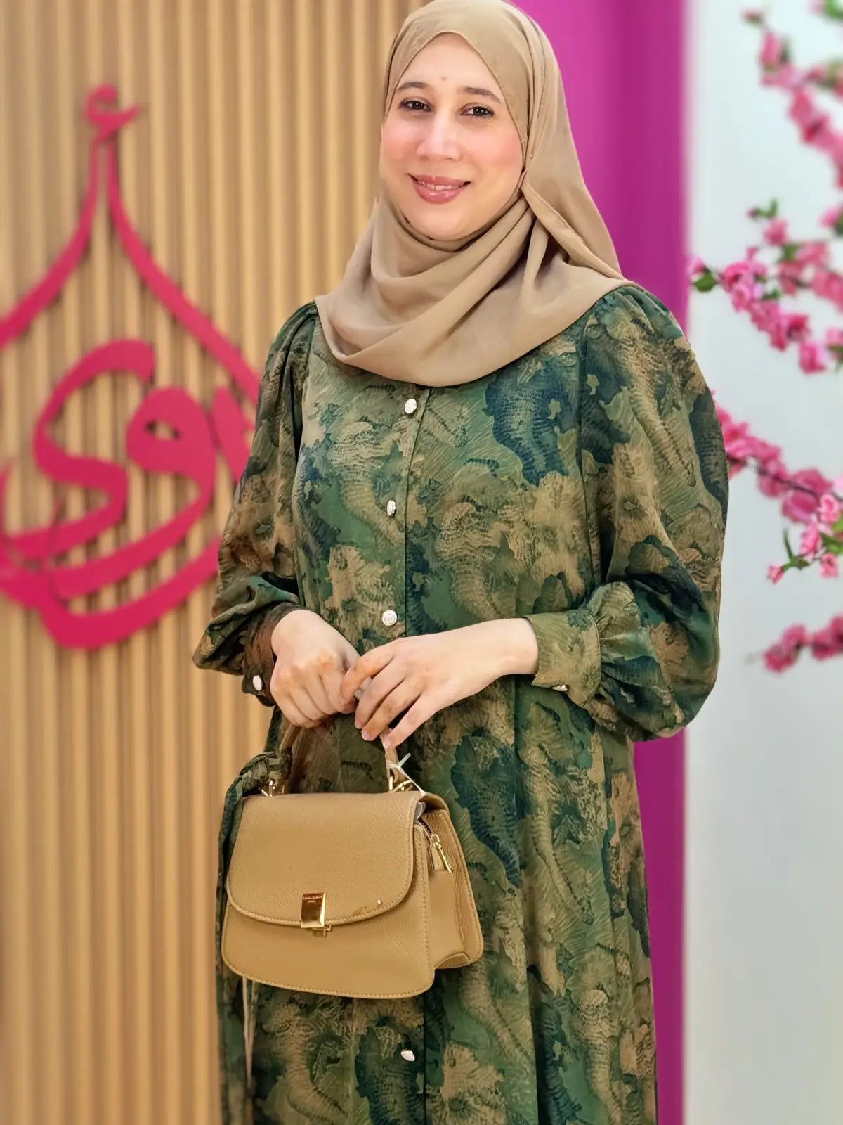 فستان راوية زيتوني