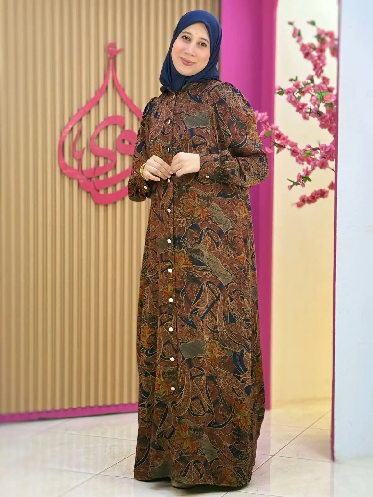 فستان راوية بني