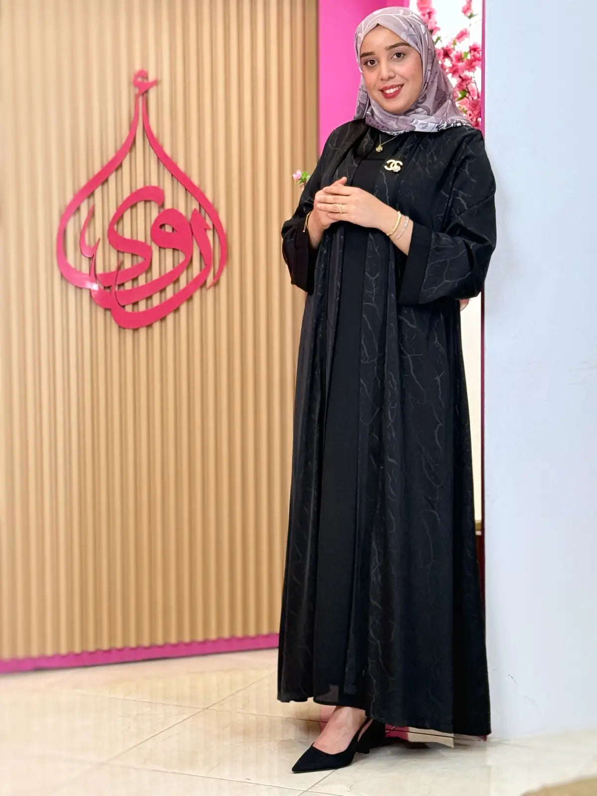 عباية عهد أسود