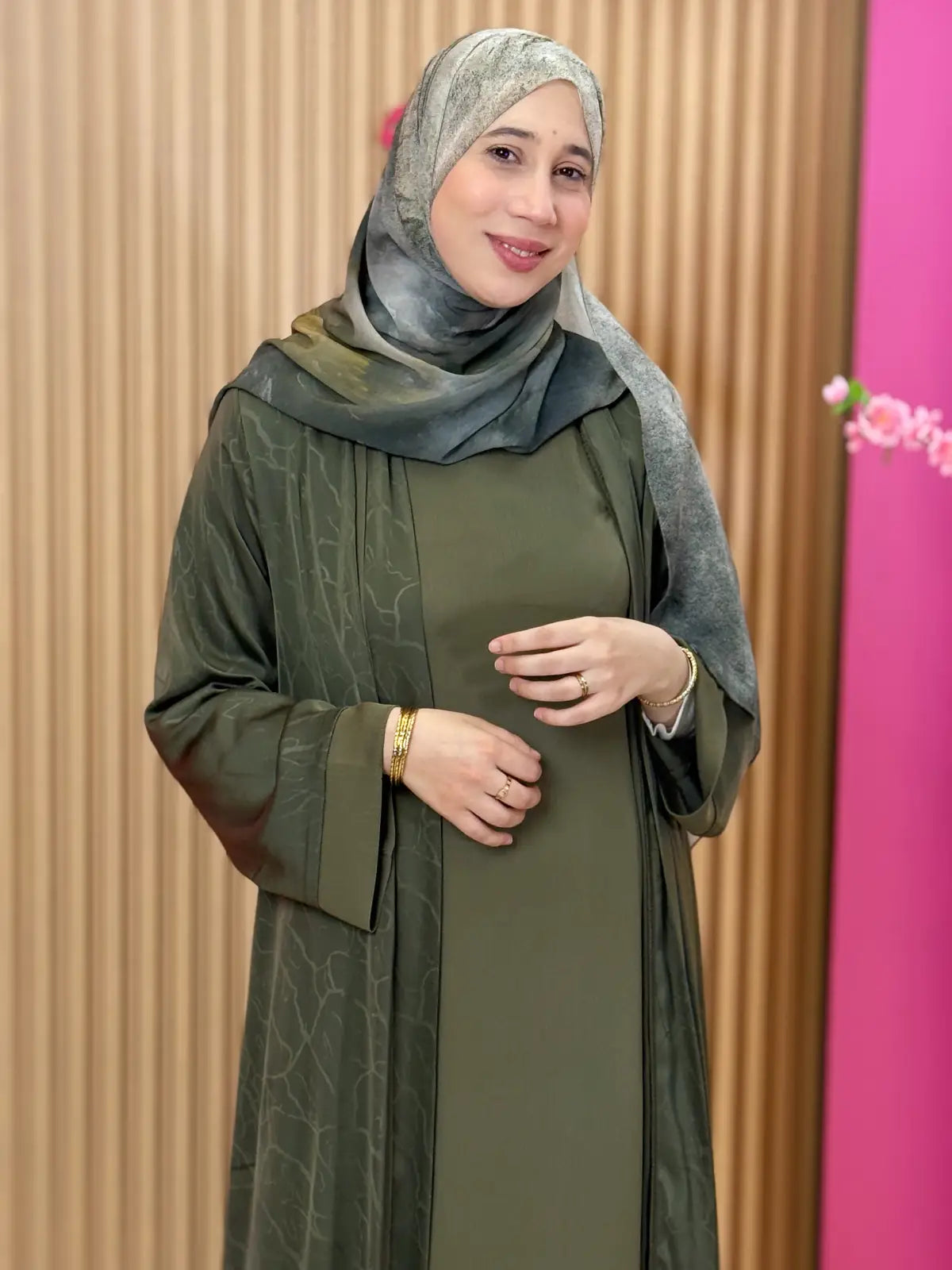 عباية عهد أخضر