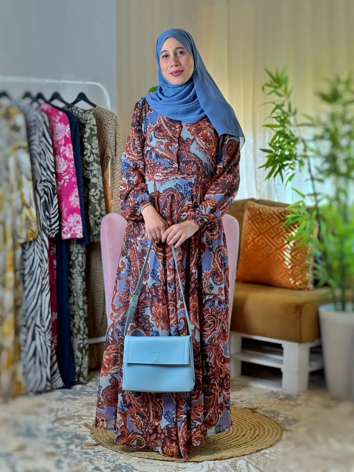 فستان فنة بني