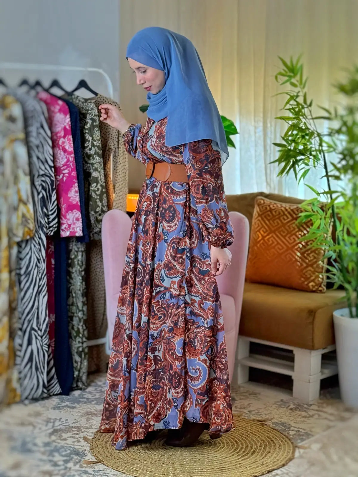 فستان فنة بني