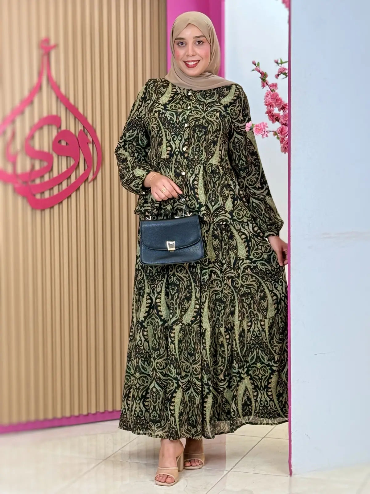 طقم جليلة أخضر