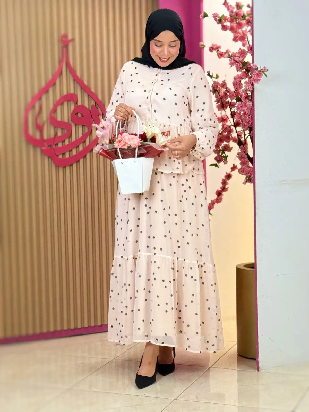 طقم جليلة منقط