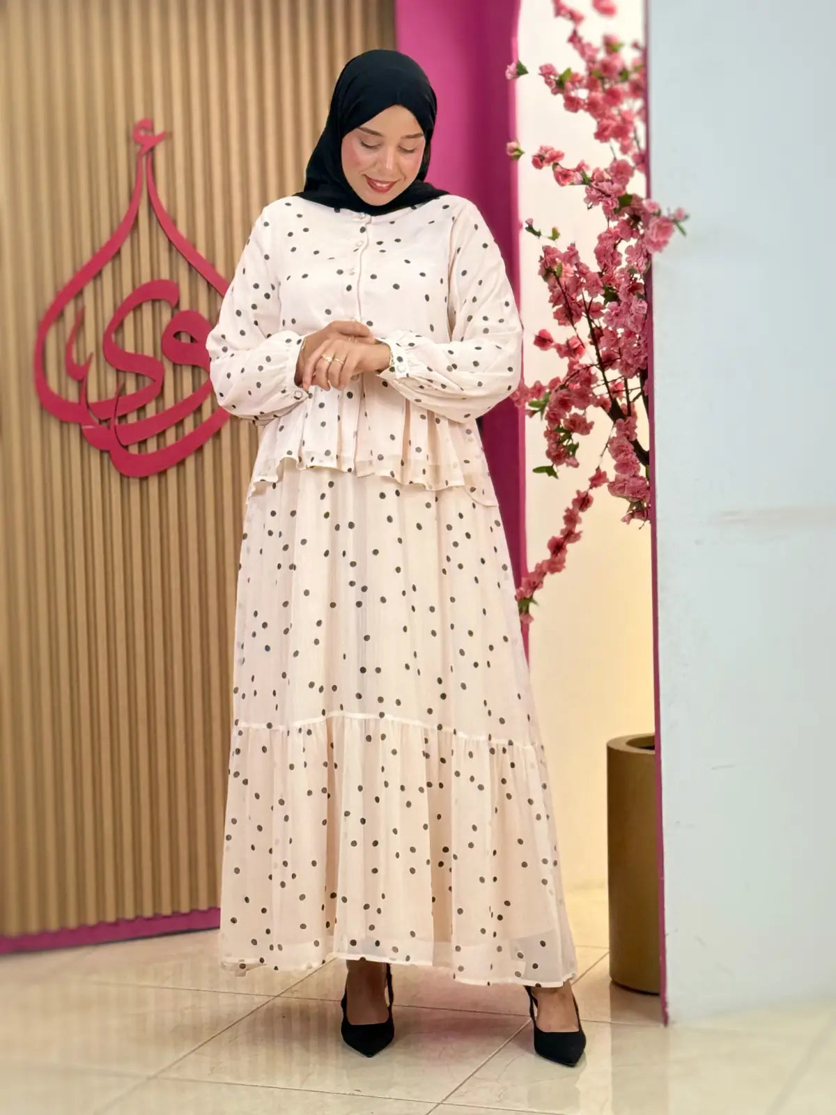طقم جليلة منقط