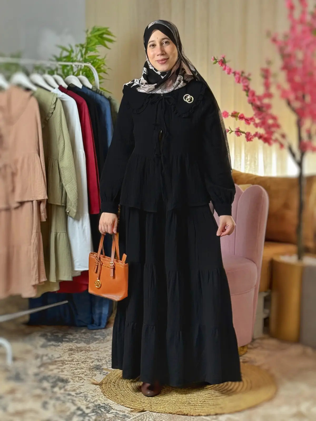 طقم خيال أسود