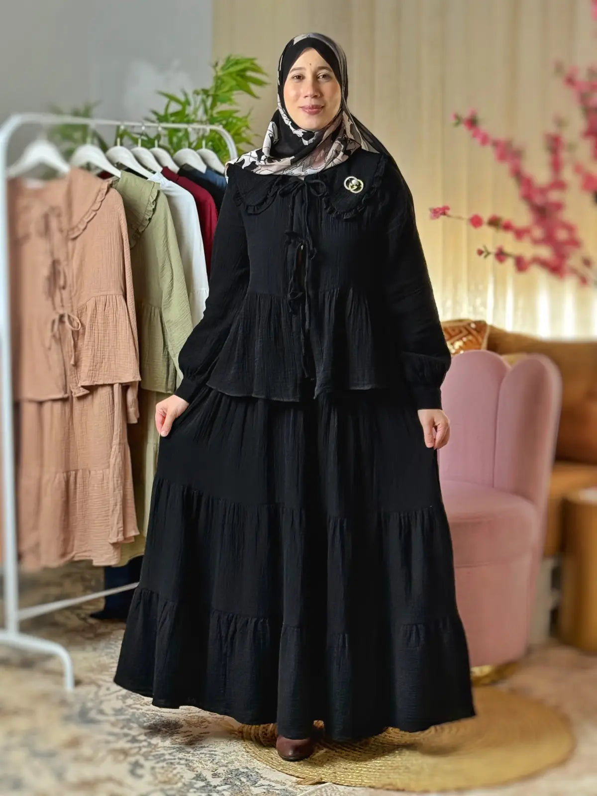 طقم خيال أسود