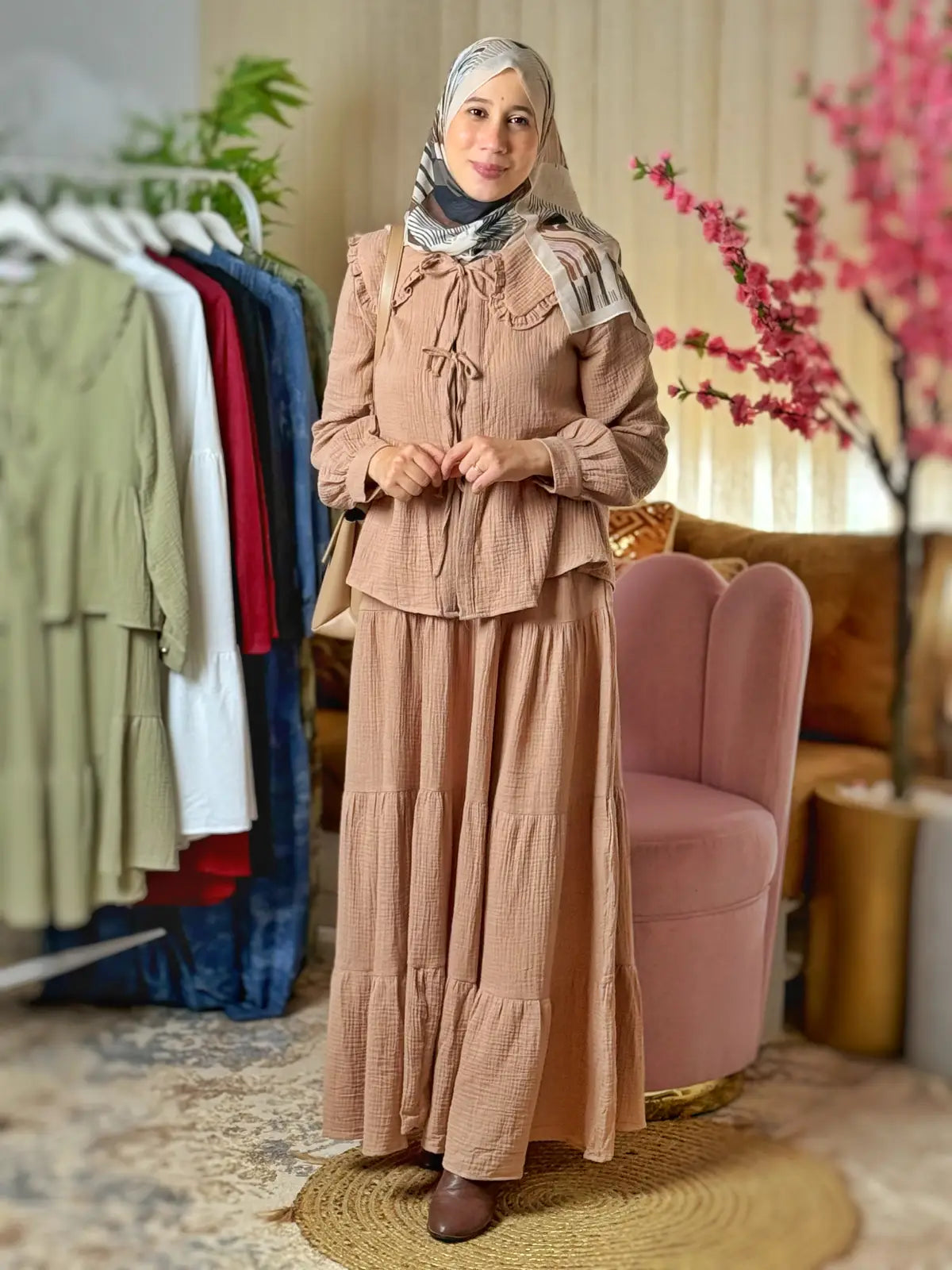 طقم خيال بيج