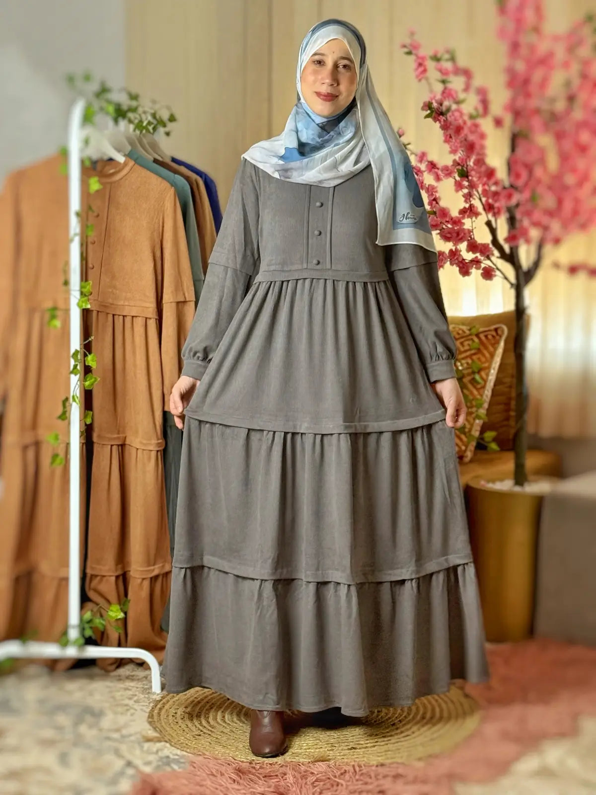 فستان ندى رمادي