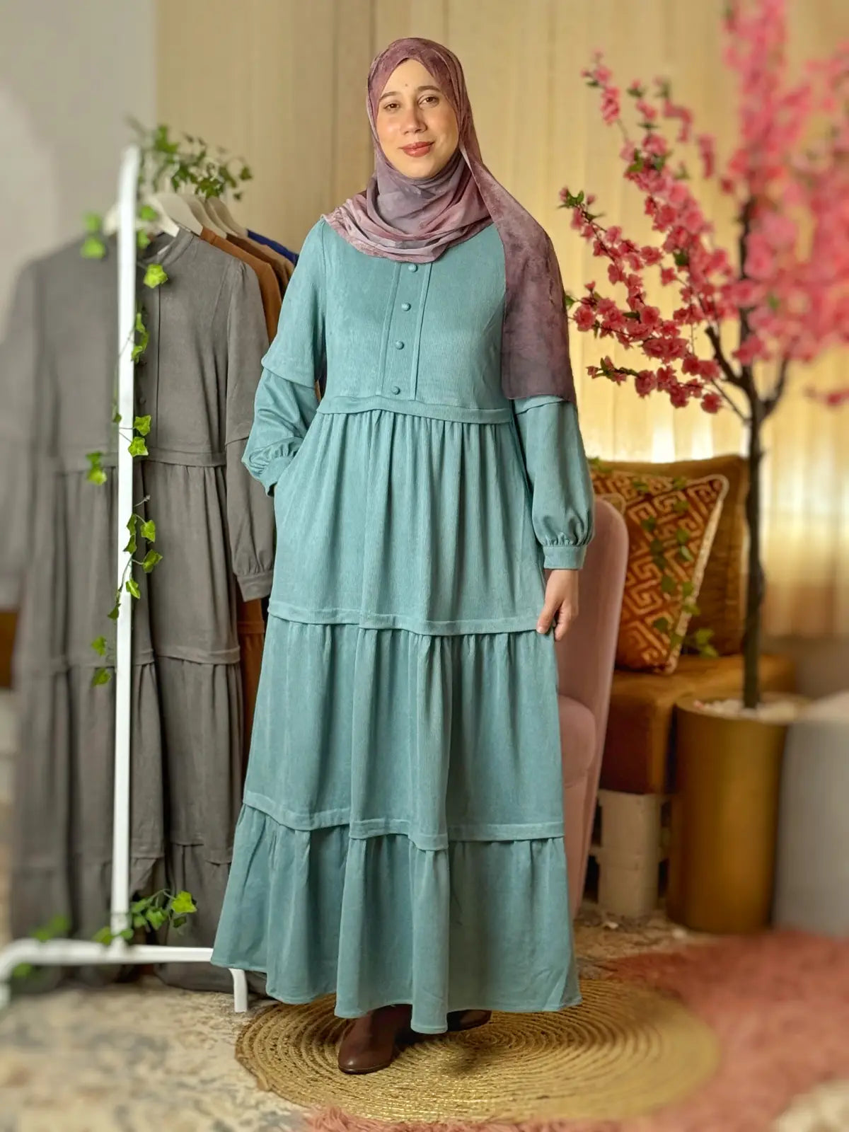 فستان ندى أزرق مائي