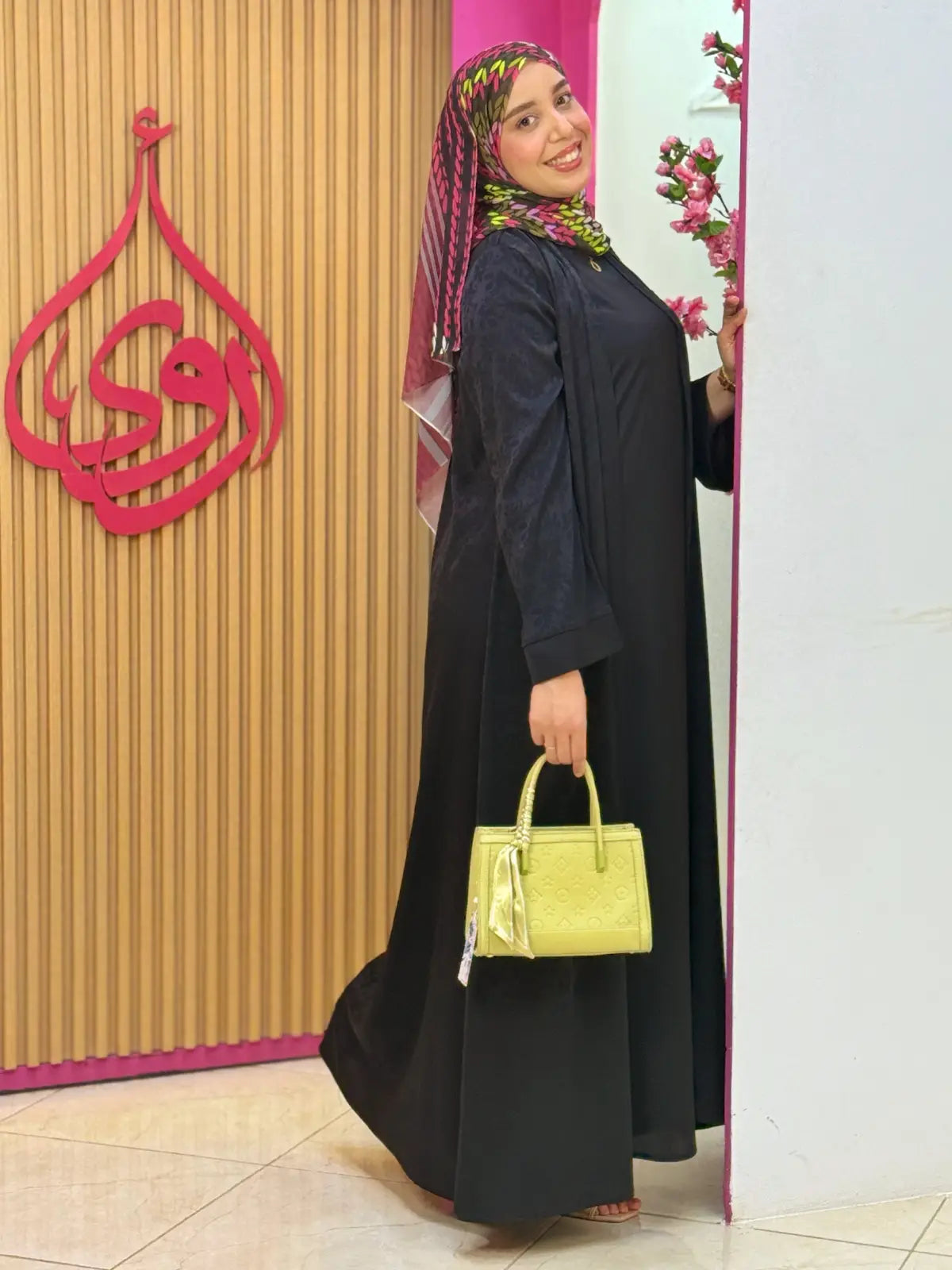 عباية لجين أسود