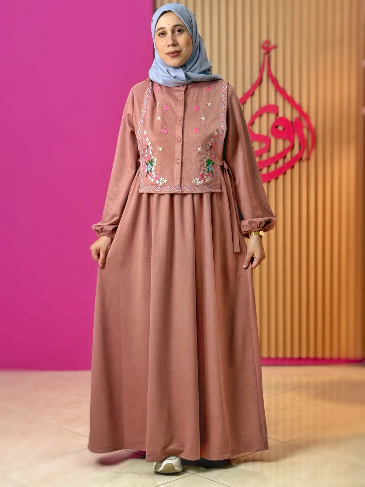 فستان ريمي وردي