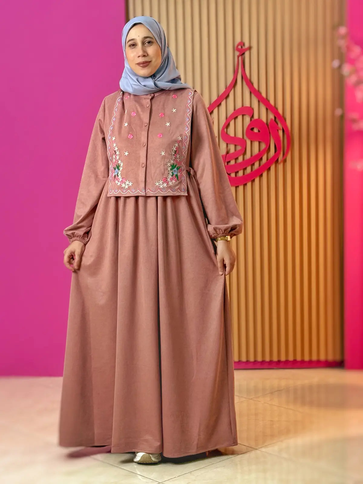 فستان ريمي وردي