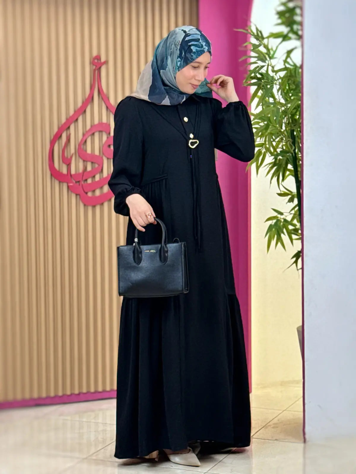 فستان فرح أسود