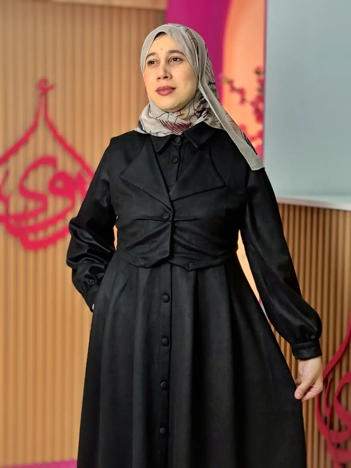 فستان توبة أسود