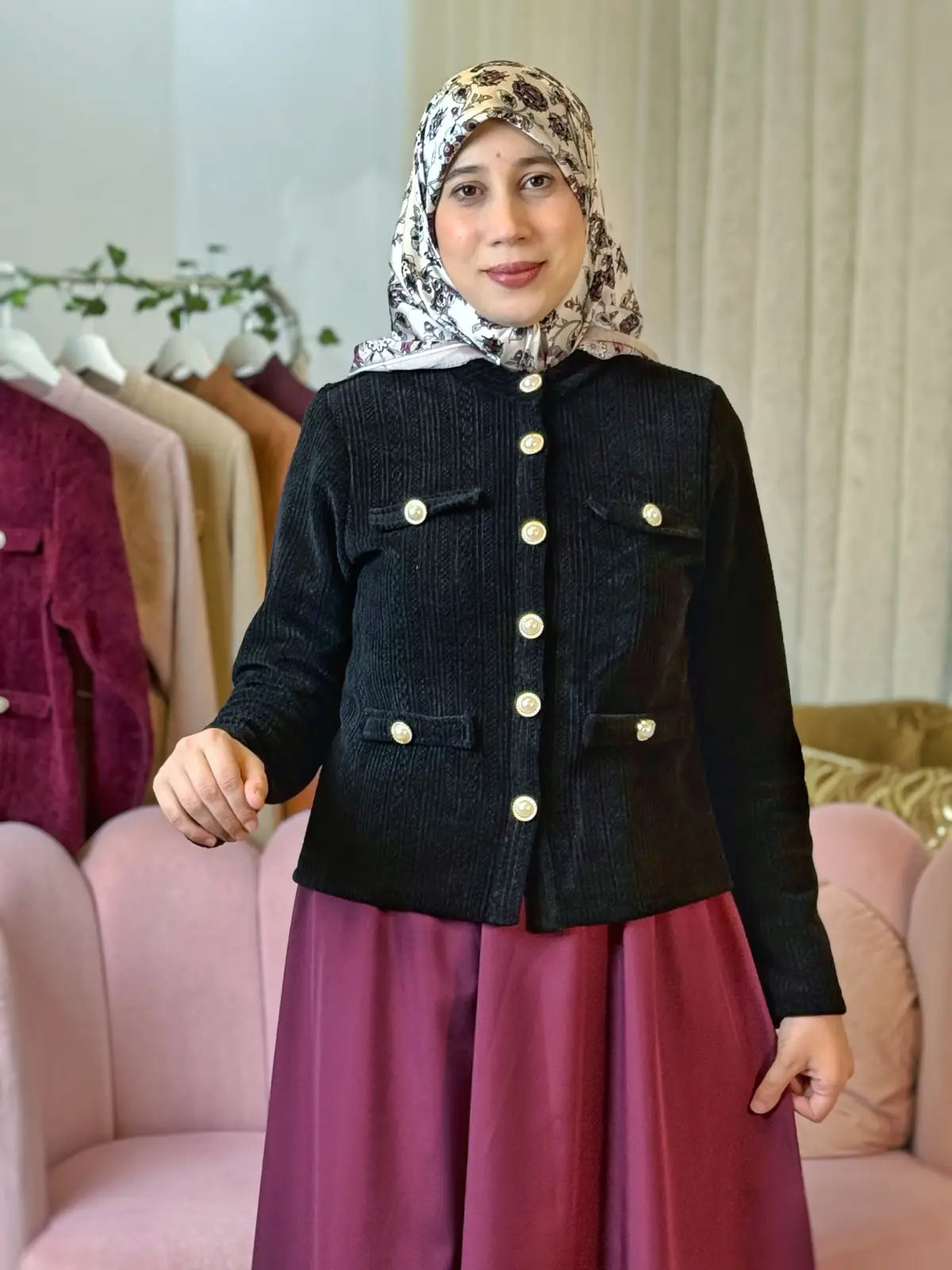 سترة فرح أسود