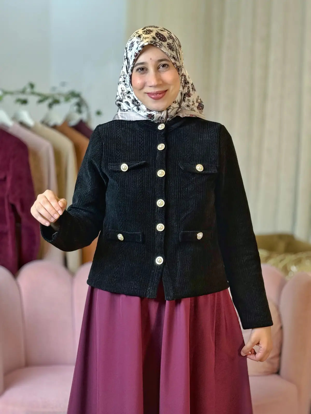 سترة فرح أسود
