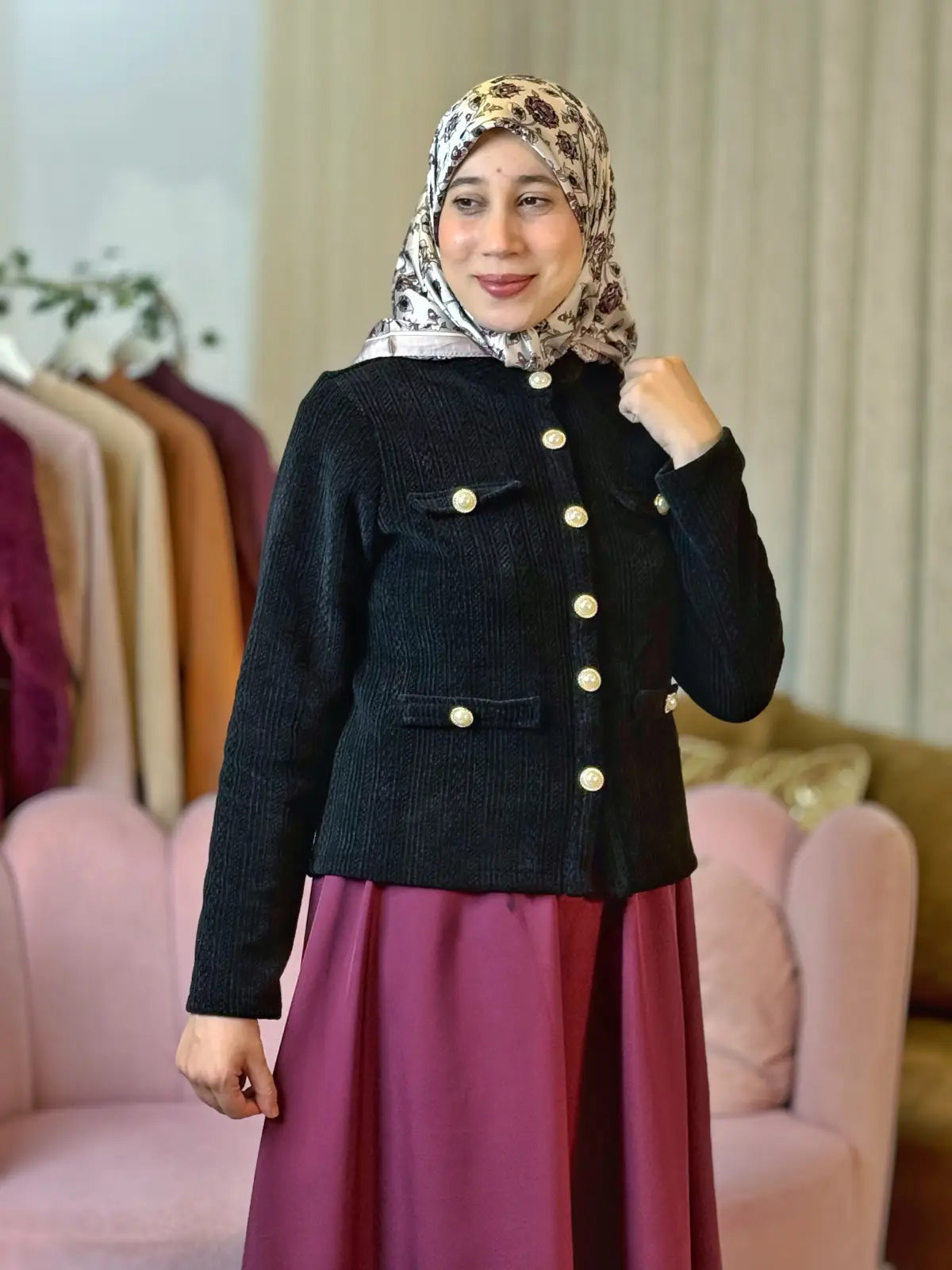 سترة فرح أسود