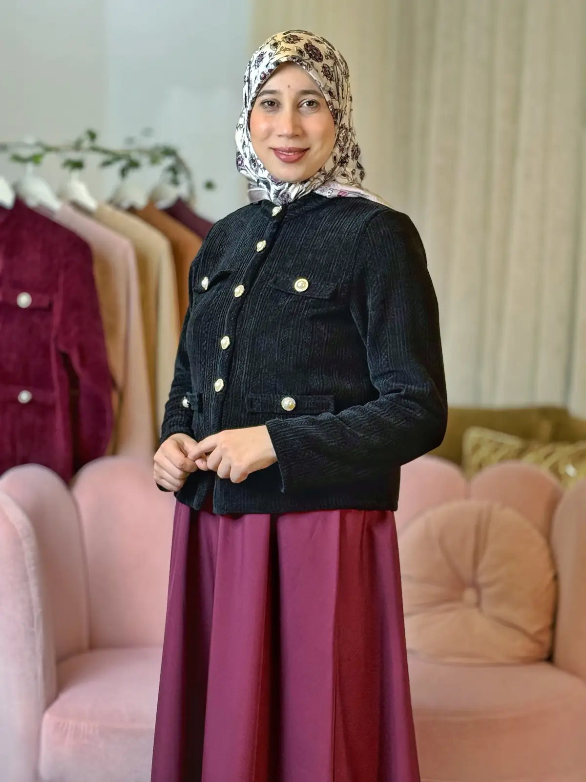 سترة فرح أسود