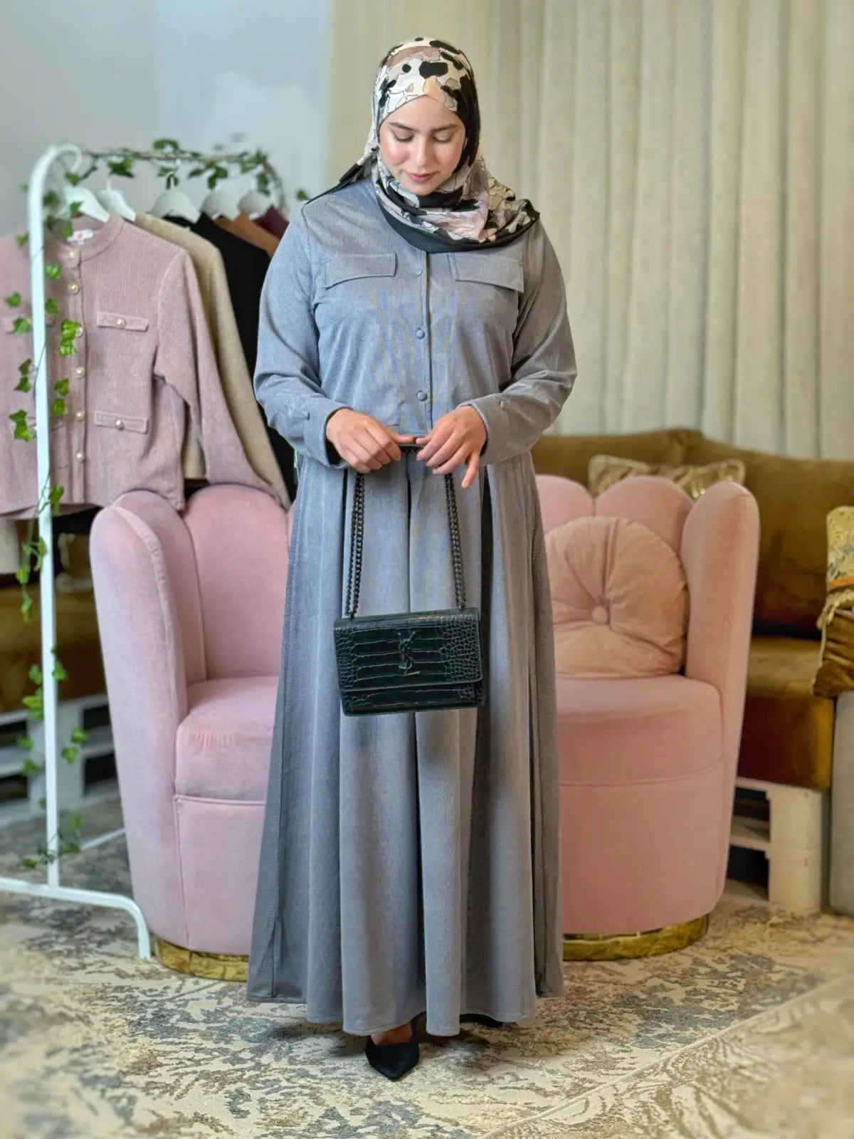 طقم سالي رمادي