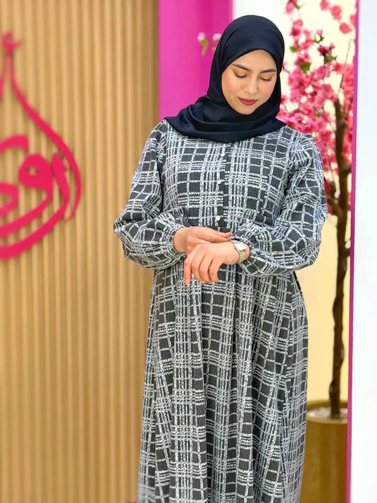 فستان دفئ أسود