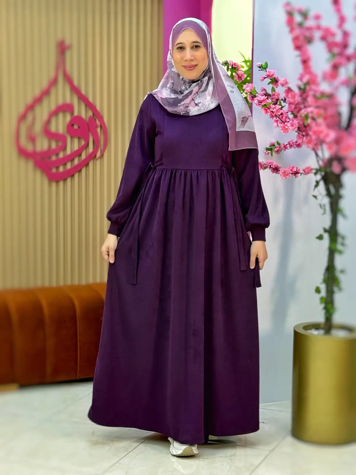 فستان لورا بنفسجي