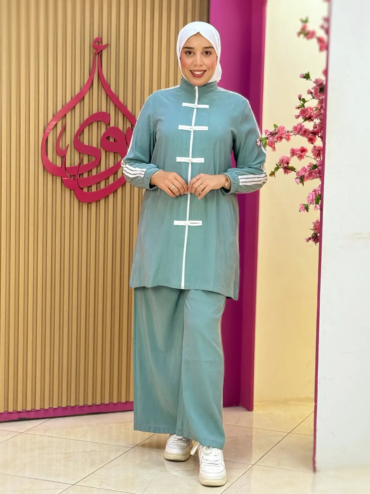 طقم ضحى مائي