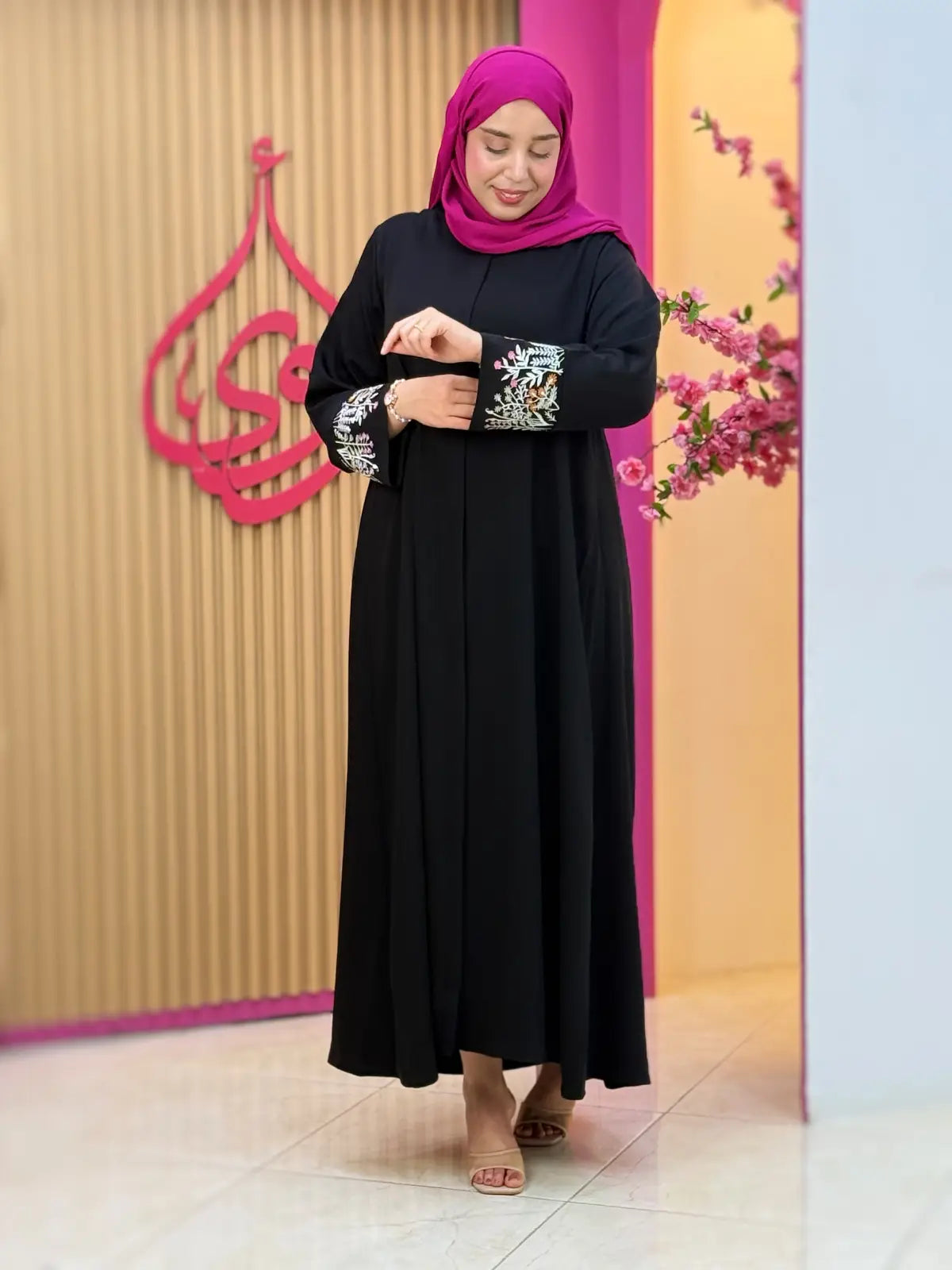 عباية بسمة أسود