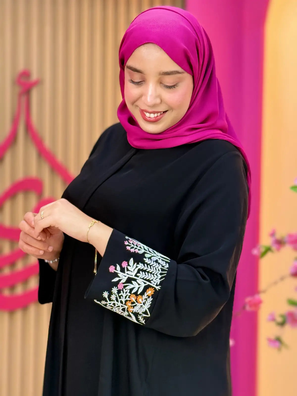 عباية بسمة أسود