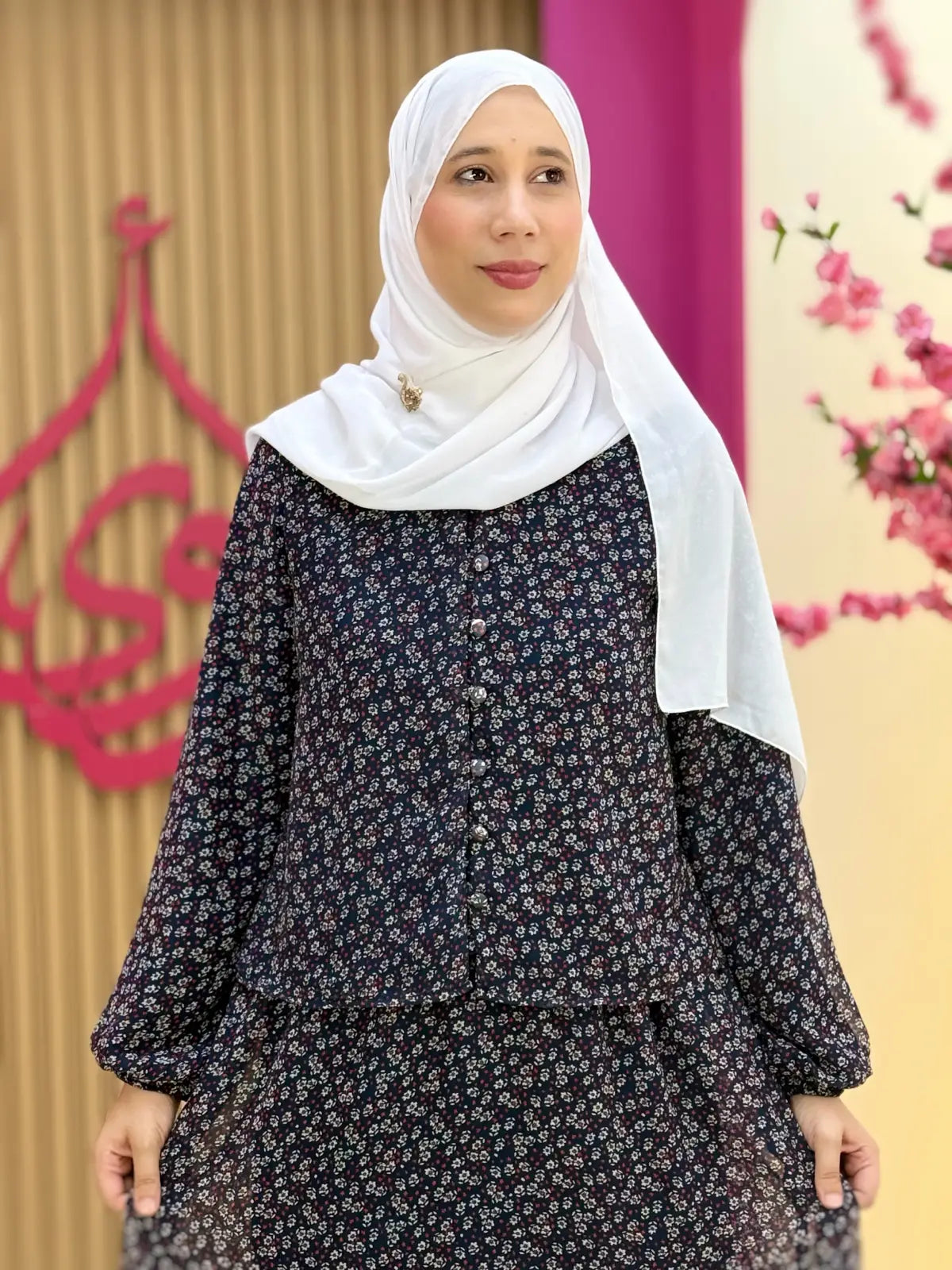 طقم جمانة أزرق