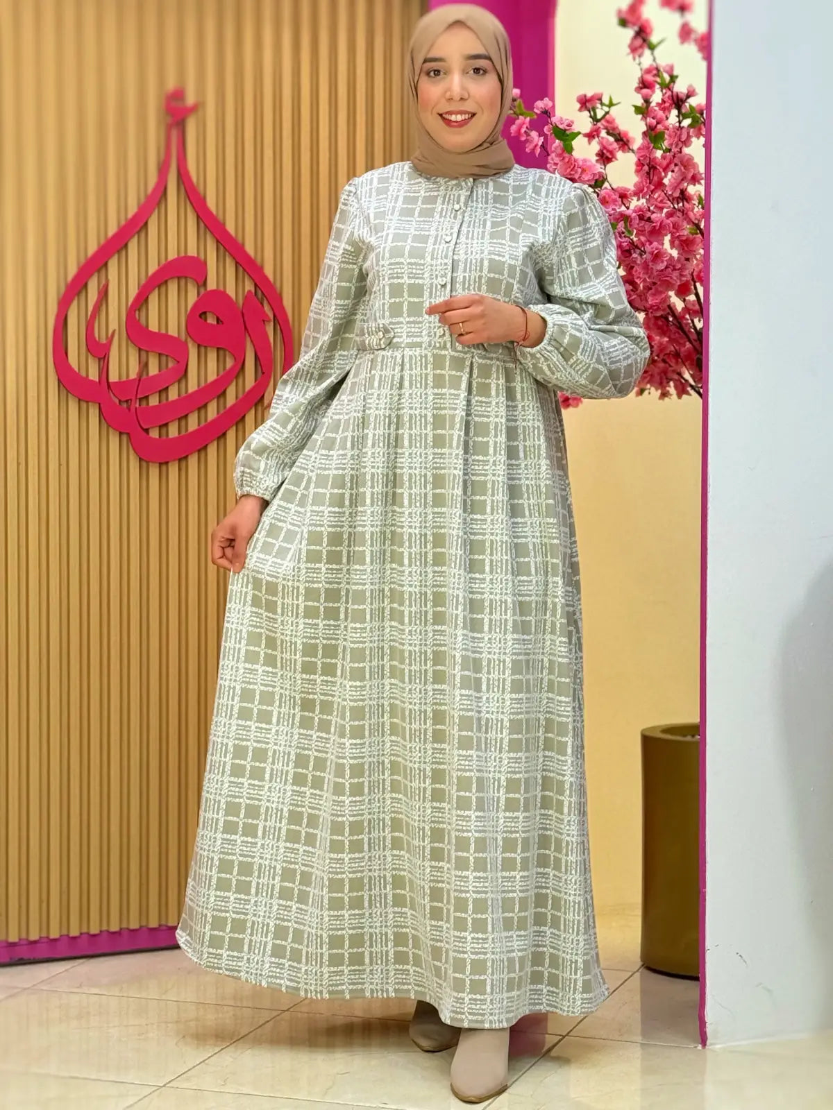 فستان دفئ بيج