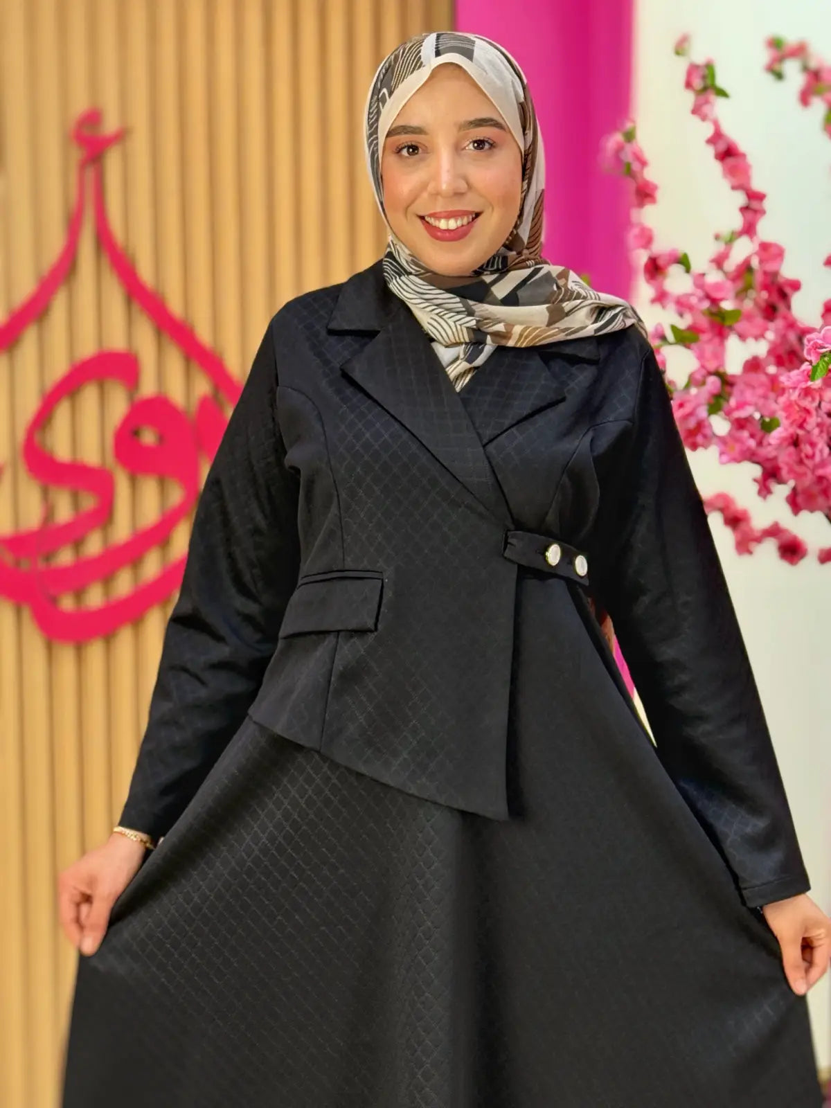 فستان ميرا أسود