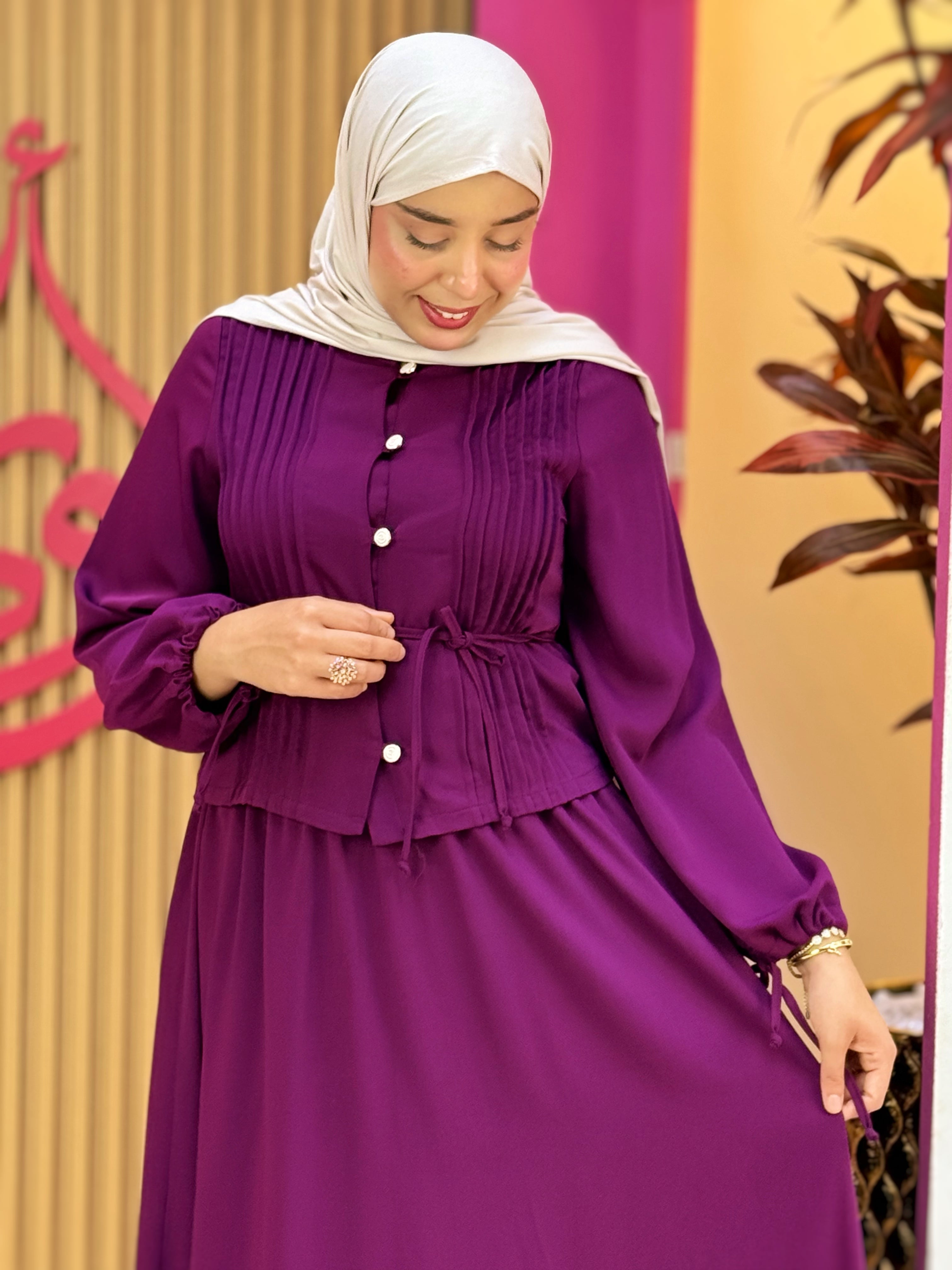 طقم نور بنفسجي