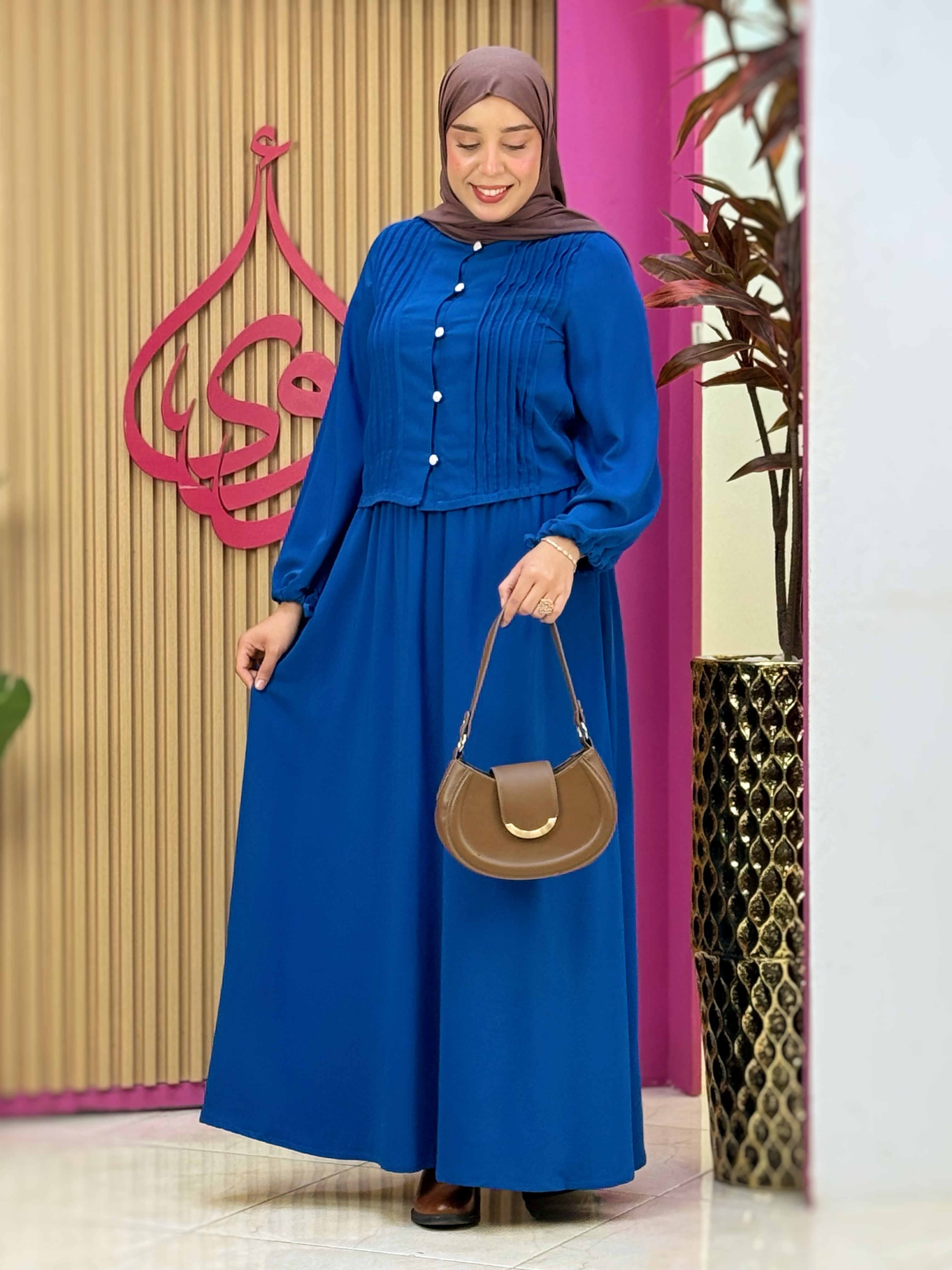 طقم نور أزرق