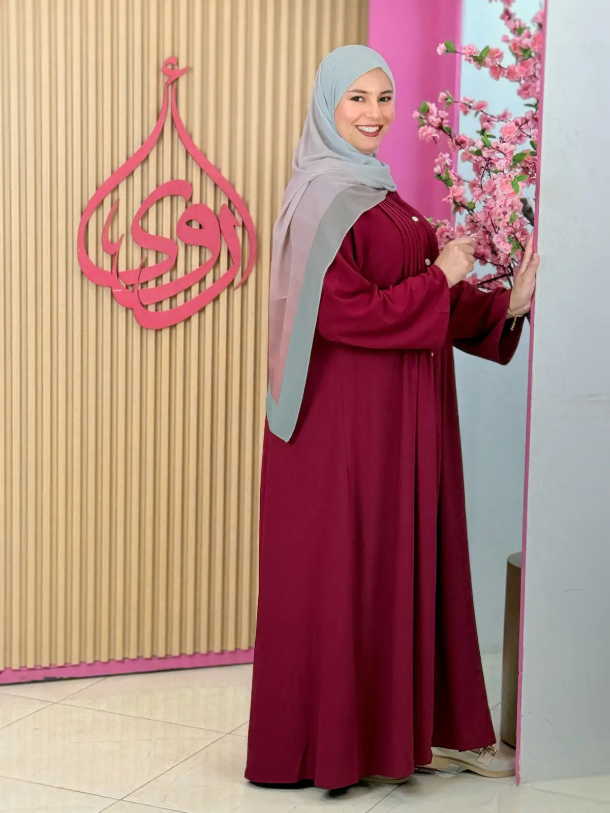 فستان ريماس عنابي