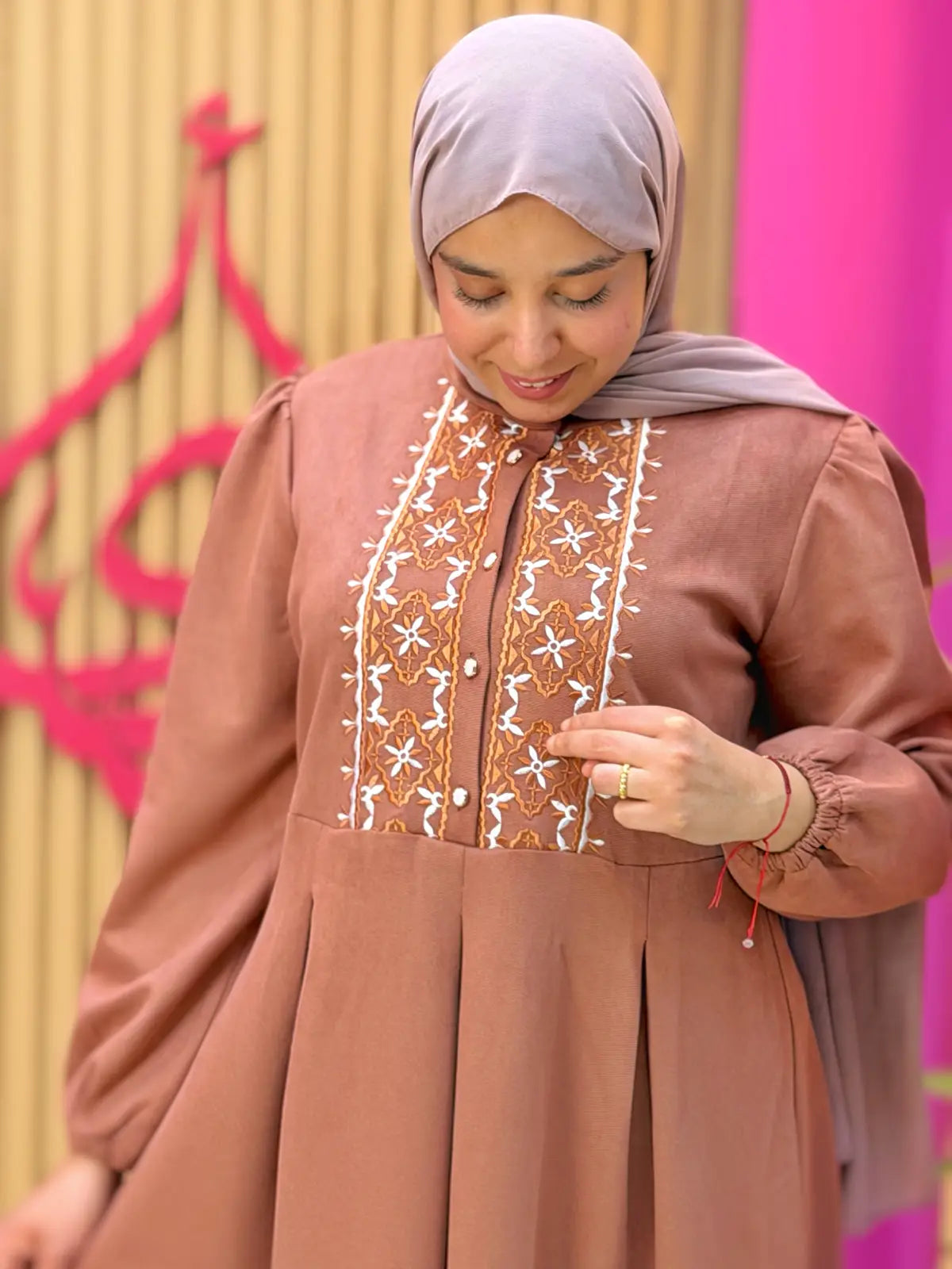 فستان خنساء خوخي