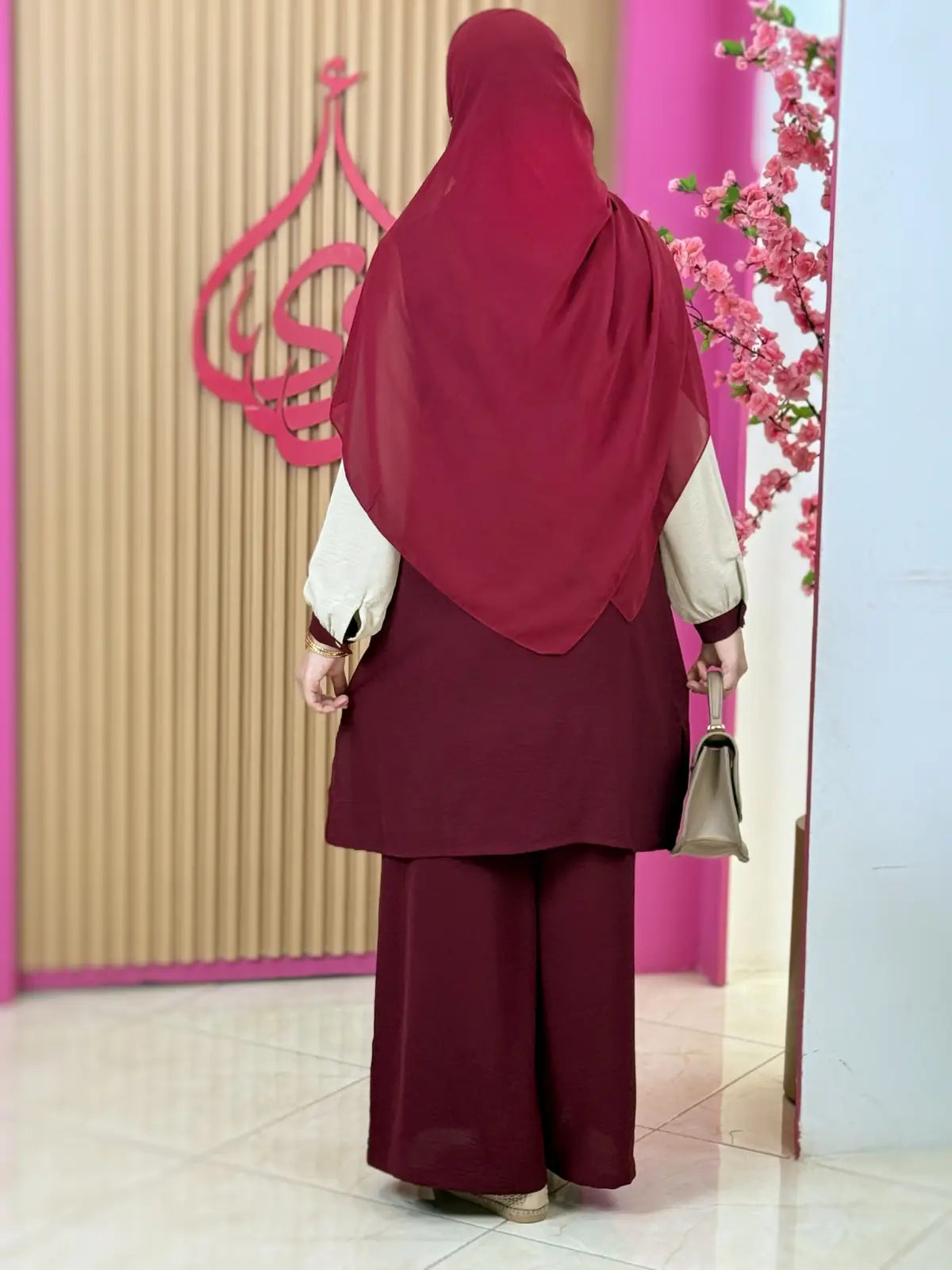 طقم ميرال كرونة