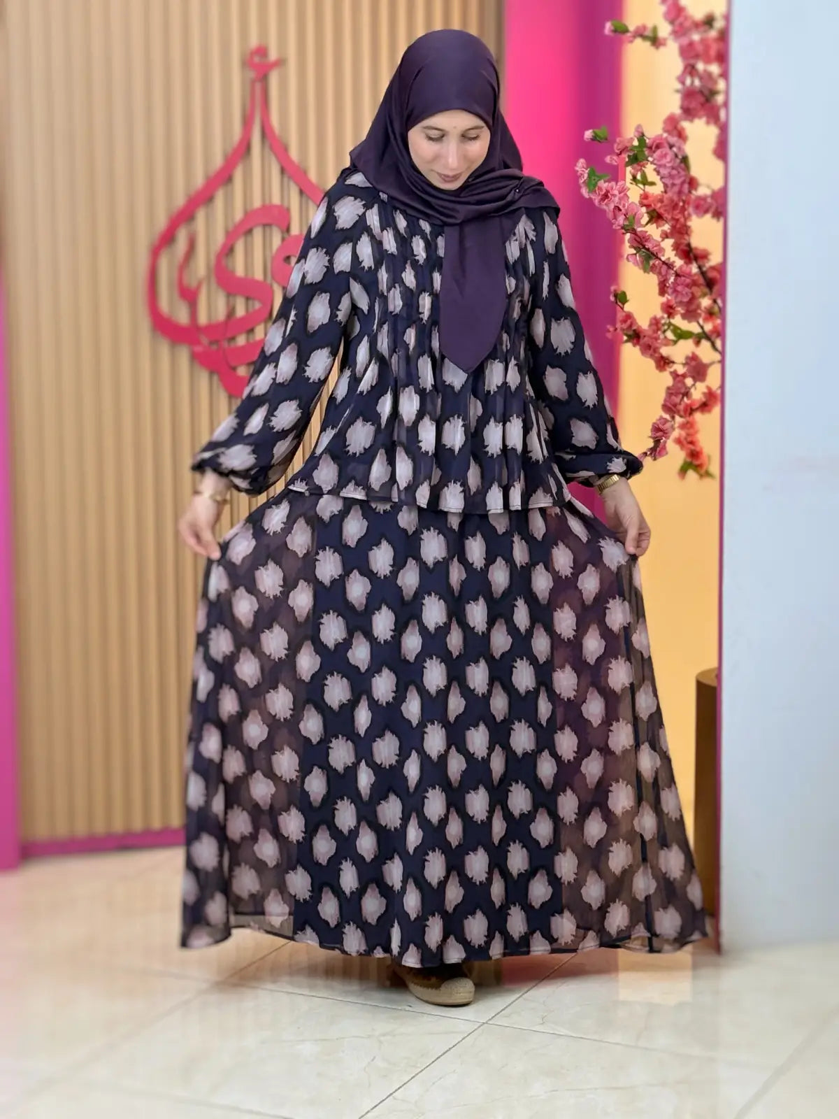 طقم إيناس بنفسجي